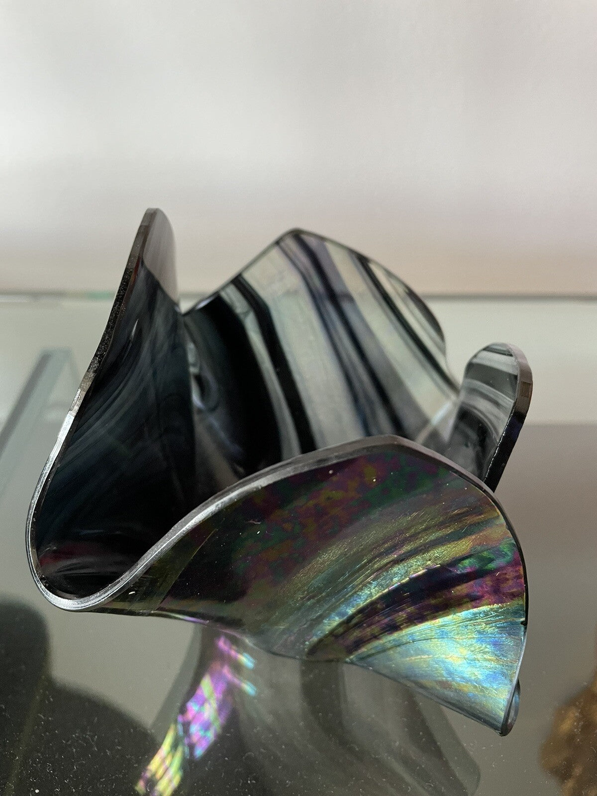 Iridescent Fazzoletto Folded Handkerchief Art Glass Signed Vintage 4” x 6” Excl10