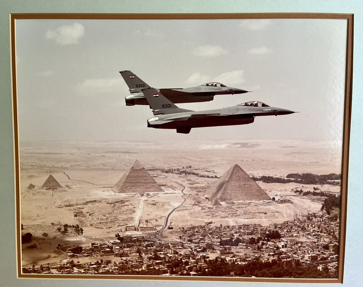 Vintage 80s F-16 Fighting Falcons Photograph 25x21 Pratt and Whitney Offices1