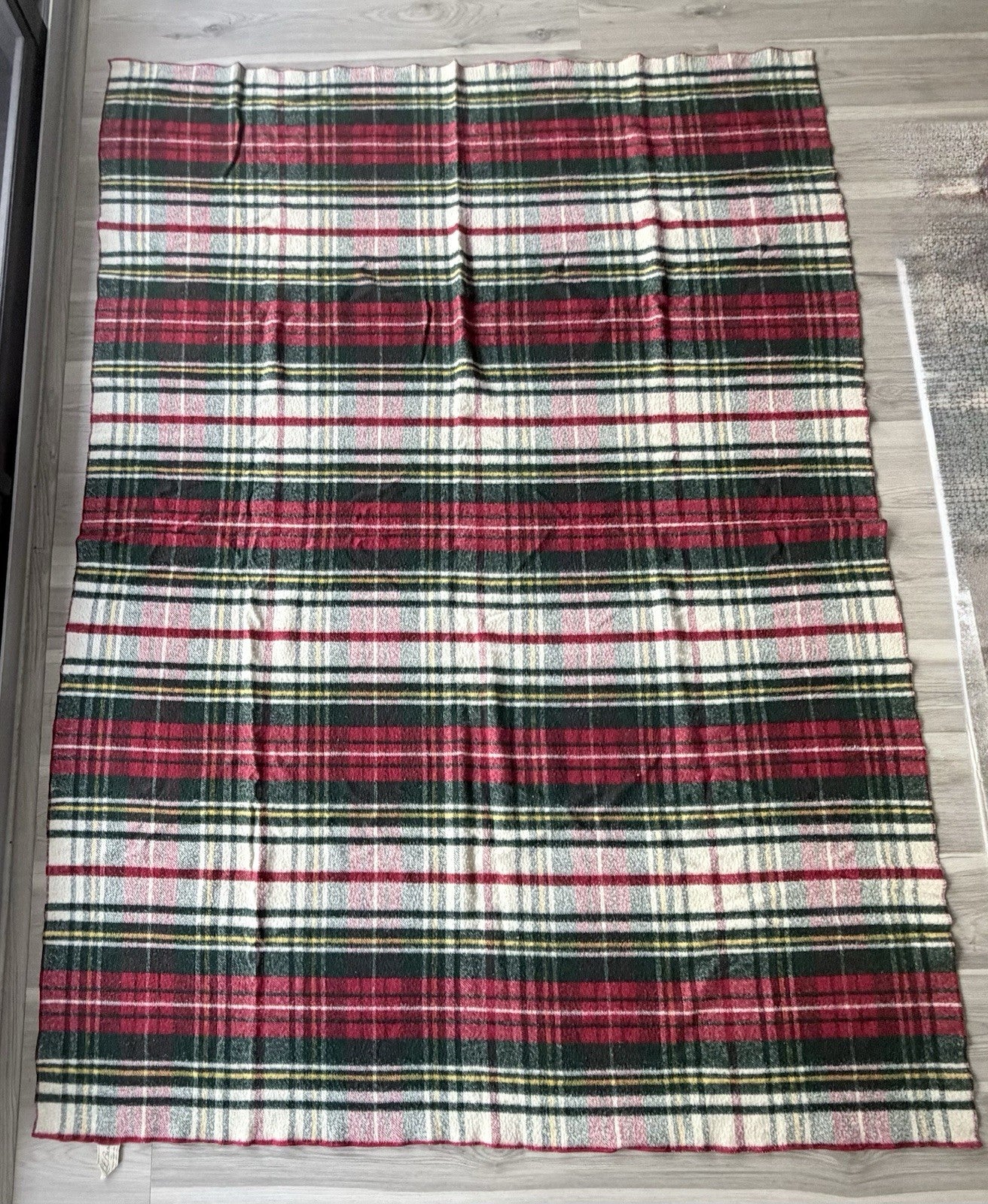 Early LL Bean Classic Plaid Wool Blanket 60 x 85 Twin Full Iconic Maine Cottage2