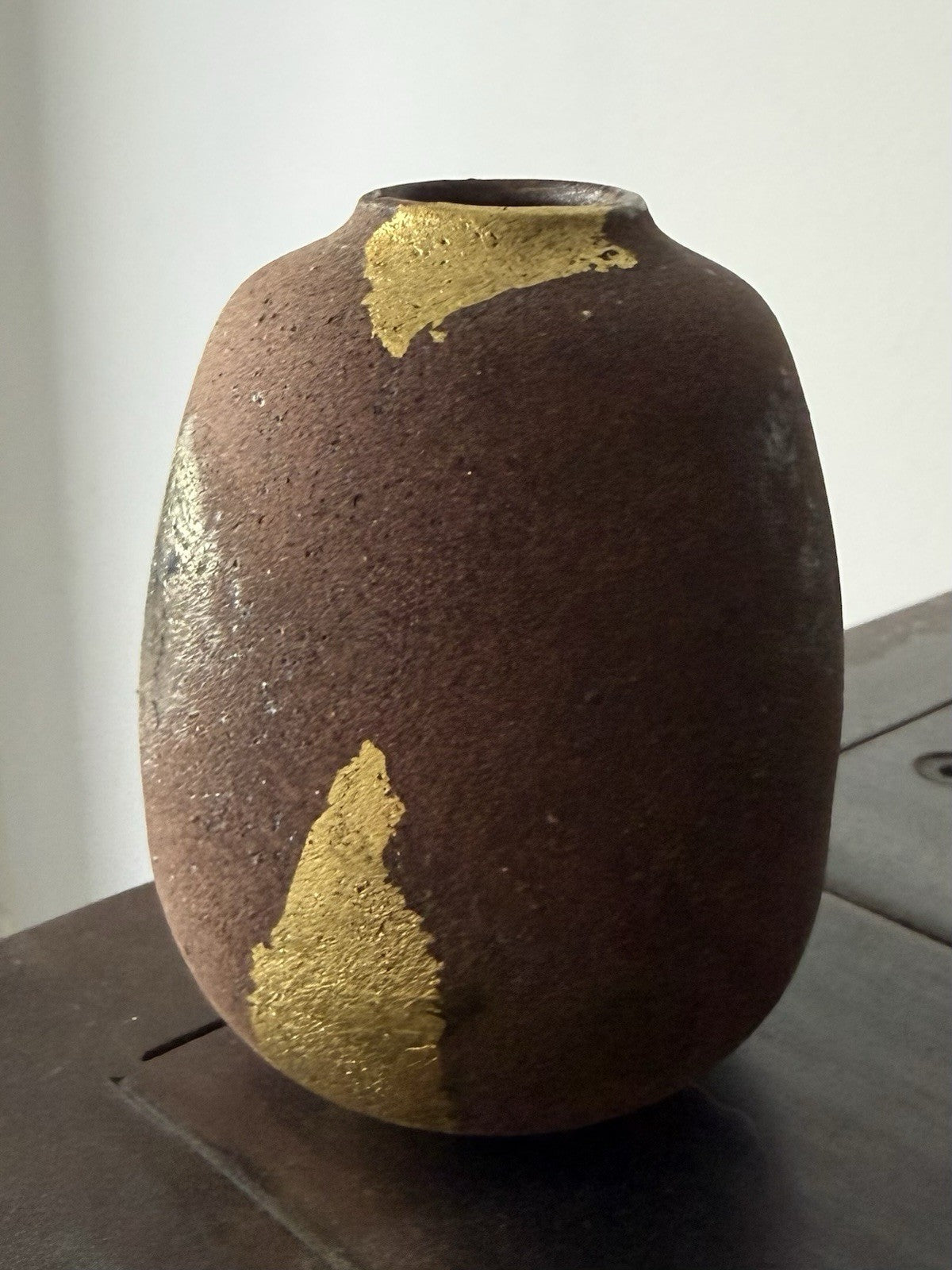 60s 70s Era Kutani Yakiware Ceramic Art Pottery Vase Kitamura Takashi Ikebana 4”0