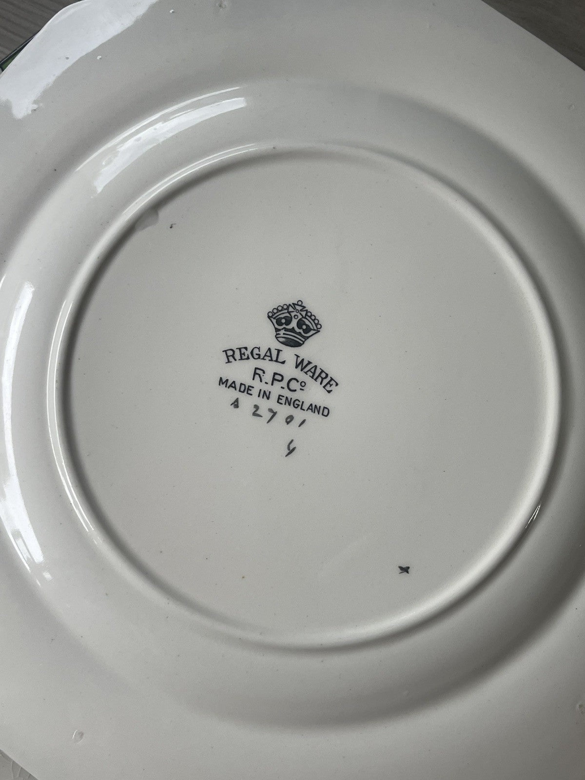 (4) Antique Floral Chintz Octagonal Dessert Plates Regal Ware RPC UK 1930s 1940s2