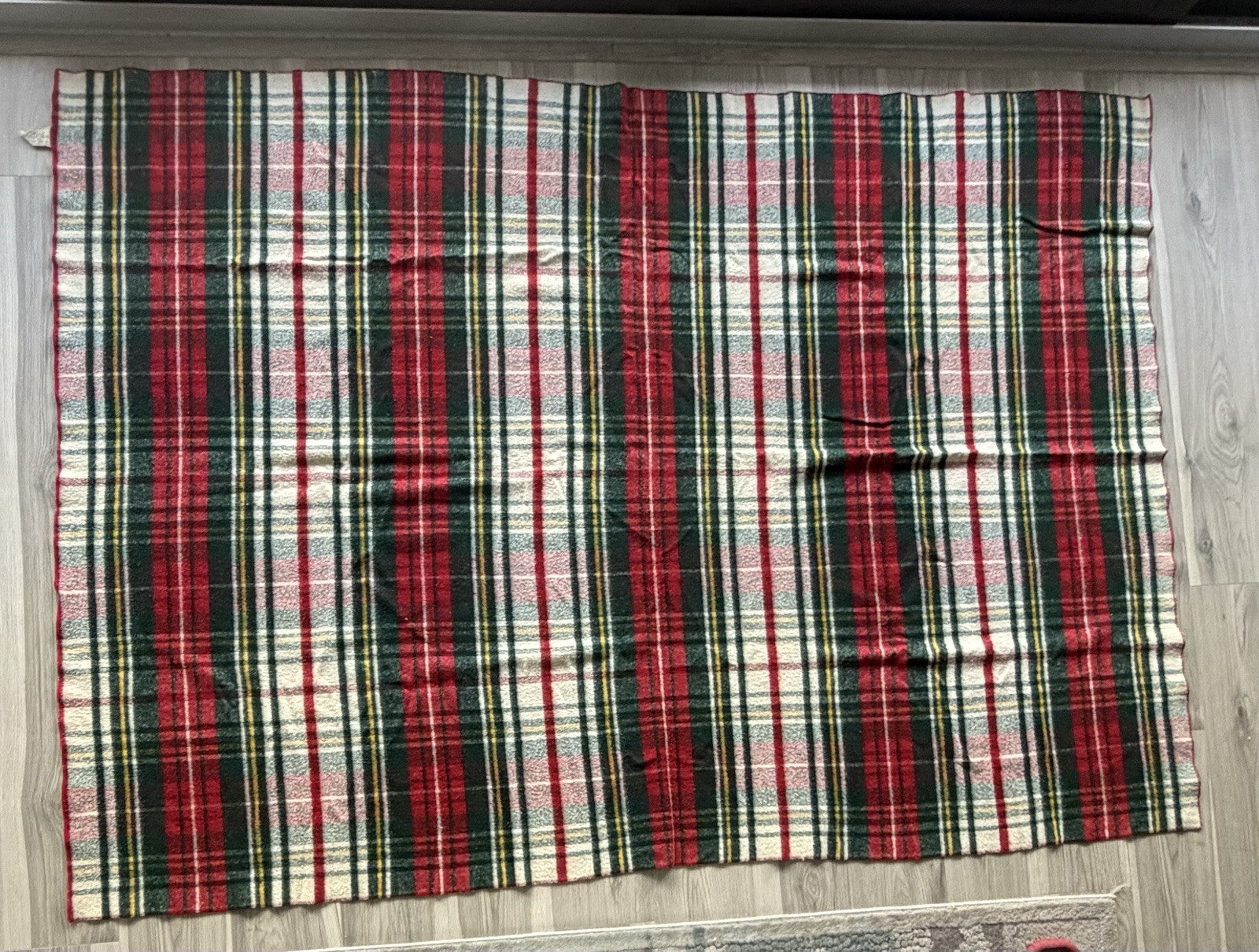 Early LL Bean Classic Plaid Wool Blanket 60 x 85 Twin Full Iconic Maine Cottage1