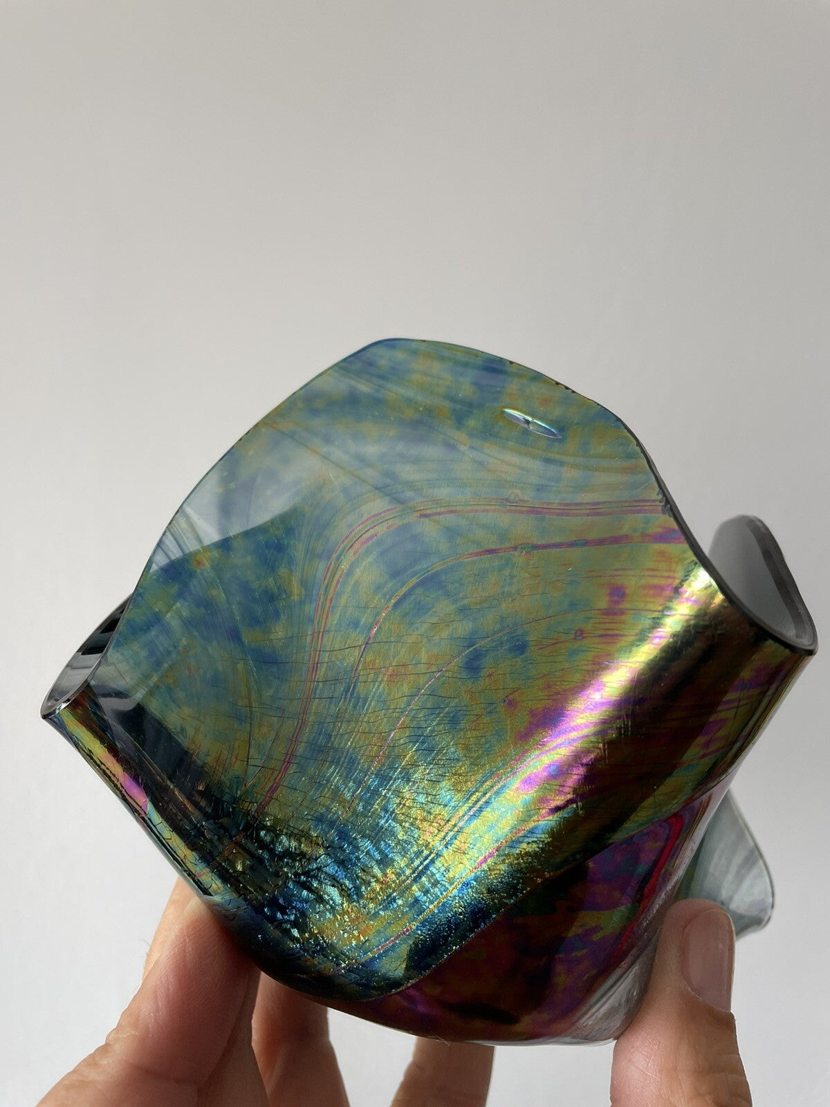 Iridescent Fazzoletto Folded Handkerchief Art Glass Signed Vintage 4” x 6” Excl11