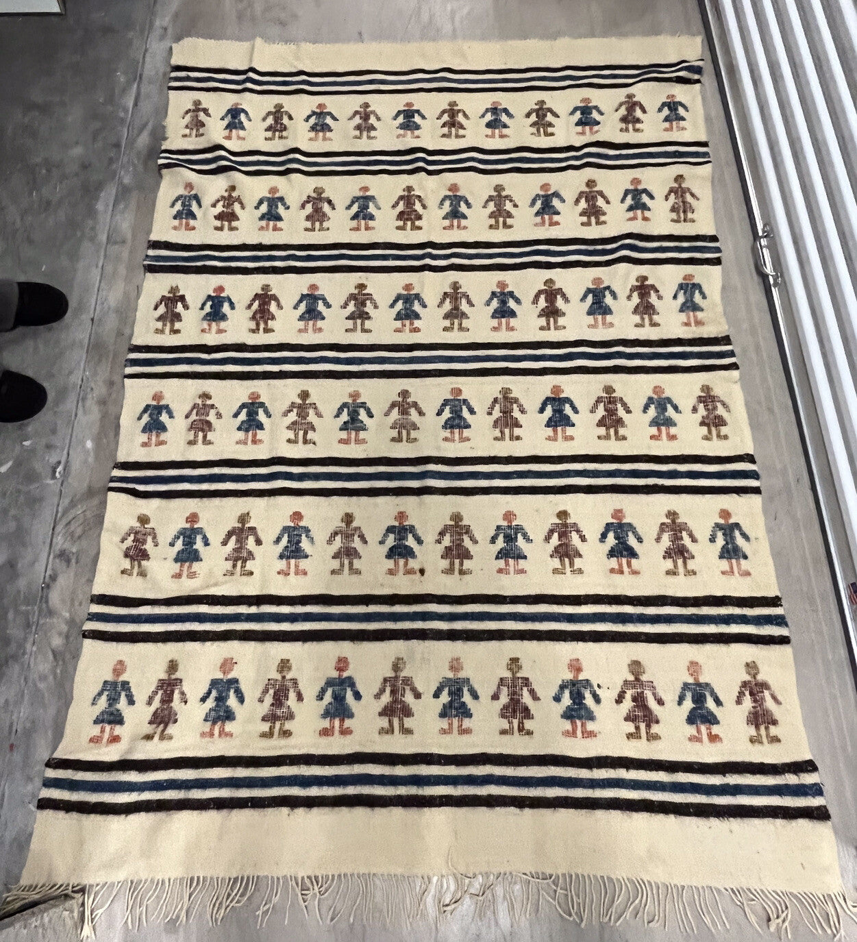 Vintage 5’ x 7’ Estate Fresh Wool Rug Kilim Boho Pictorial People Tribal Dancers0