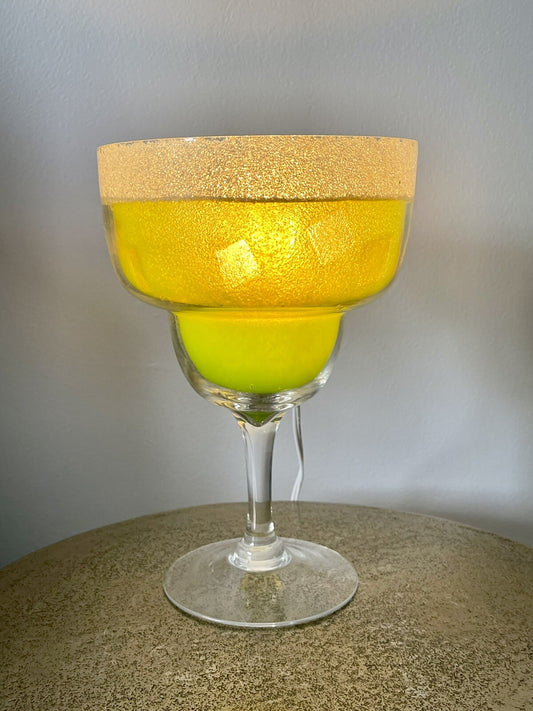 Margarita Cocktail Bar Lamp Kitsch Tiki Barware 12” Retro 80s 90s Novelty Light0