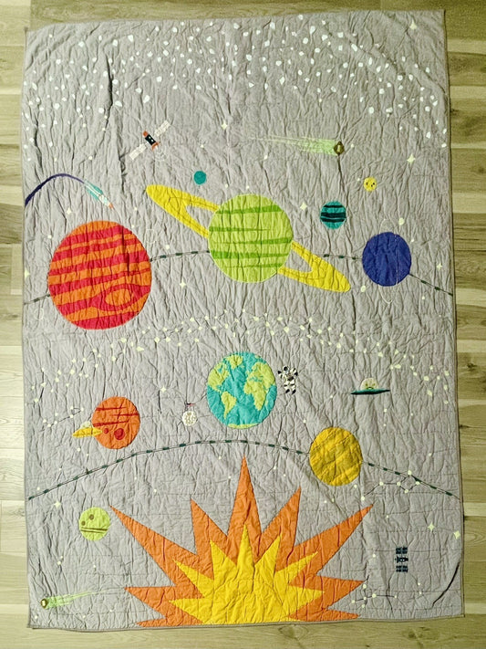 Outer Space Planets TWIN SIZE Quilt Blanket Retired CB2 Crate & Barrel Excellent0